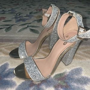 Mix No. 6 Sparkly Silver Chunky Heel